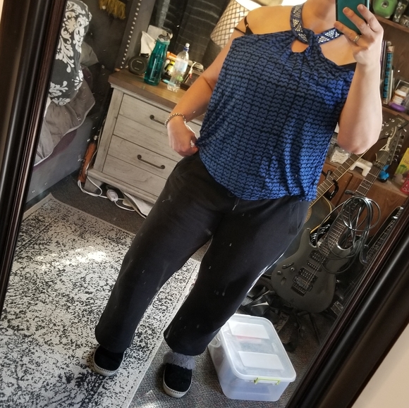 Halter Top NWOT - Picture 3 of 6